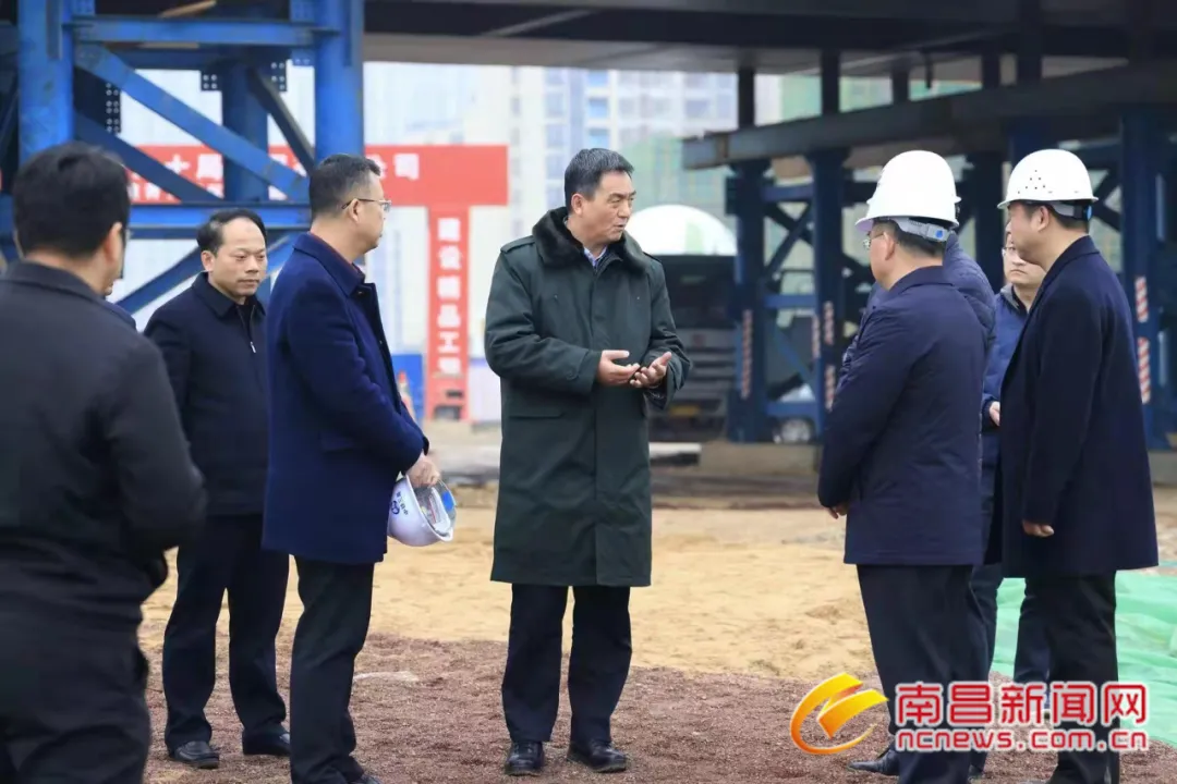 �������գ��������������ϲ���ί��Ƕ�����Щ�ص���Ŀ����